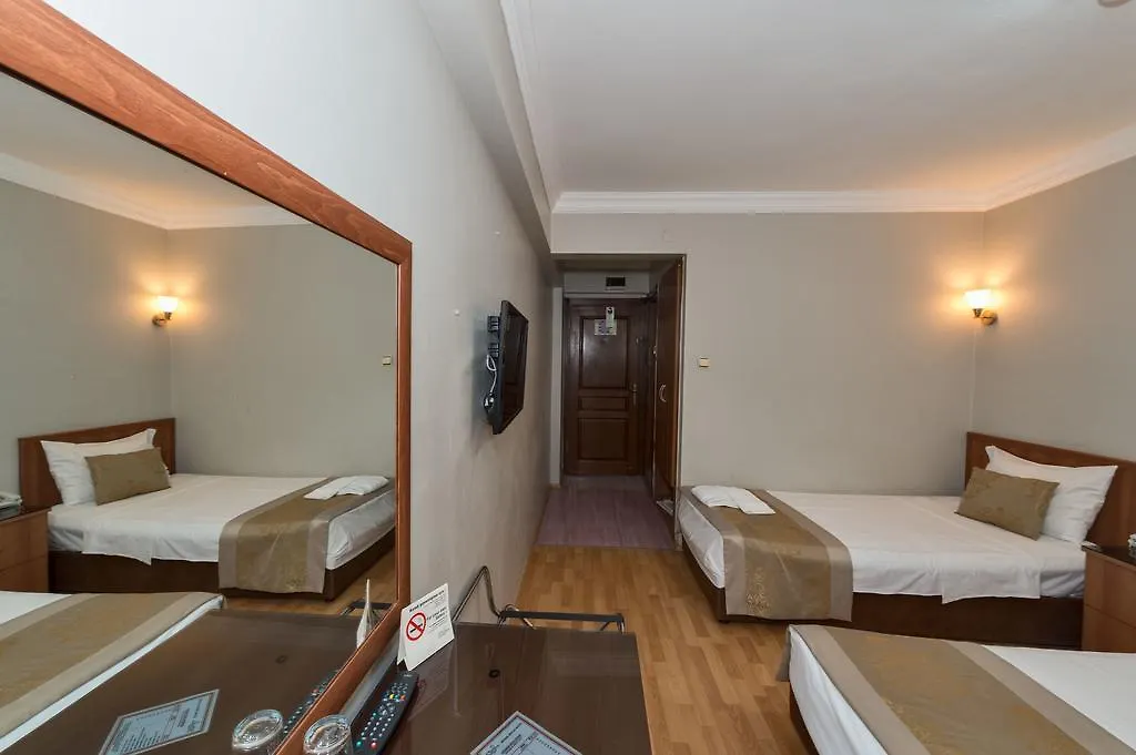 Beyaz Kugu Hotel Istanbul