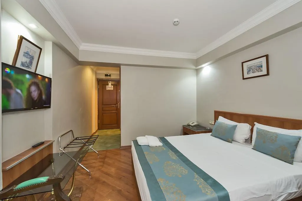 **  Beyaz Kugu Hotel İstanbul Türkiye
